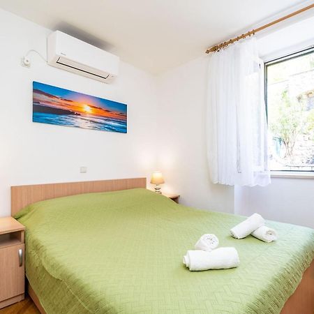 Central Apartment With Terrace ドゥブロブニク エクステリア 写真