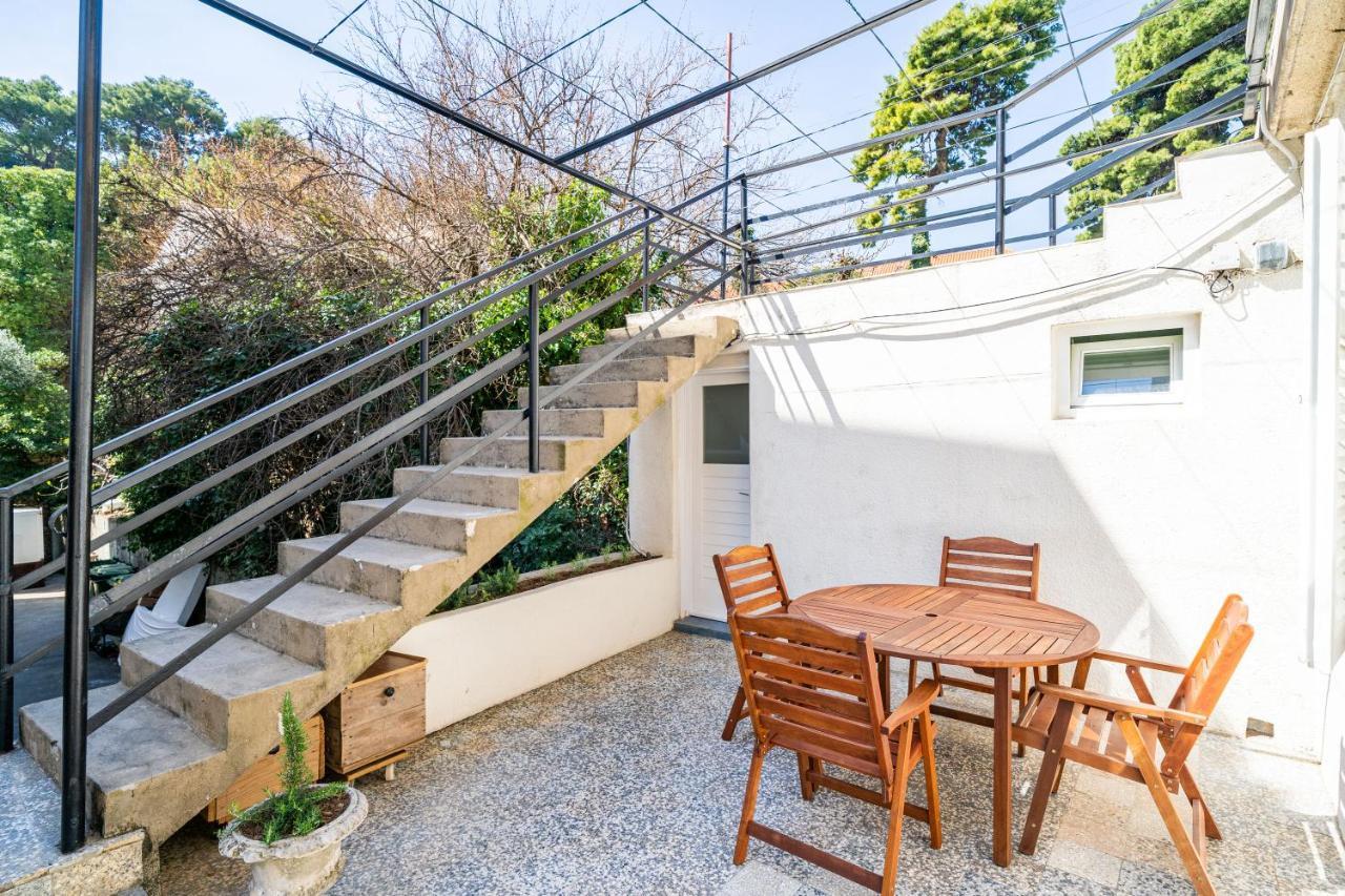 Central Apartment With Terrace ドゥブロブニク エクステリア 写真